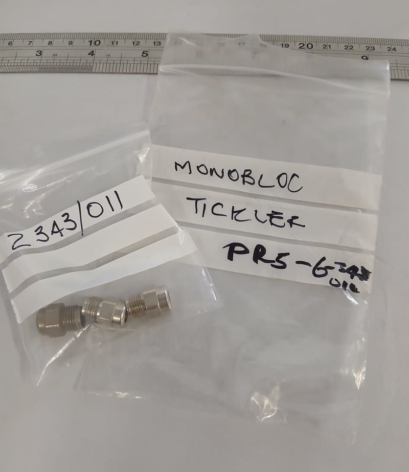 SPRING THROTTLE STOP 376