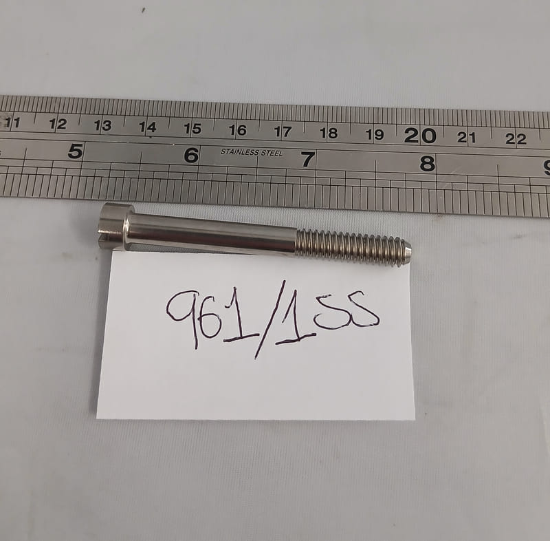 1/4 BSW X 2.1/4 LONG SOCKET CAP SCREW